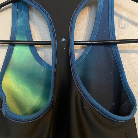 Ivivva reversible KeepUrCool Racerback tank - Picture 5 of 5